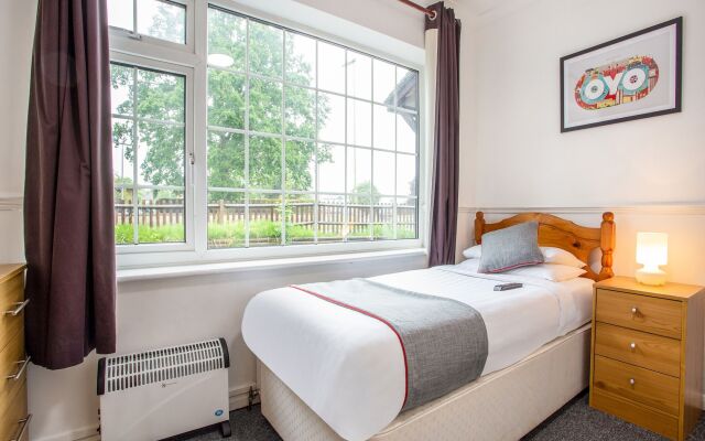 Flexistay Ambers Gatwick Aparthotel
