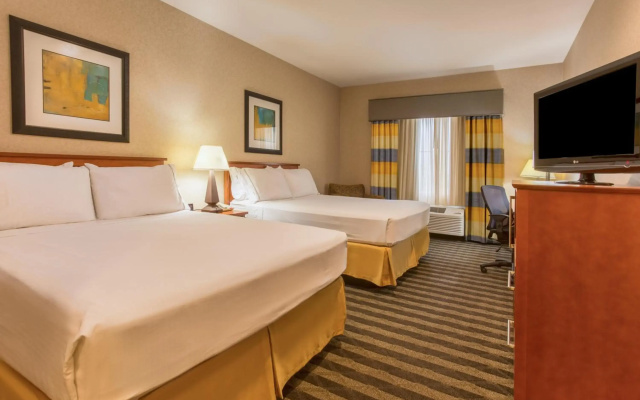 Holiday Inn Express Hotel & Suites Manteca by IHG