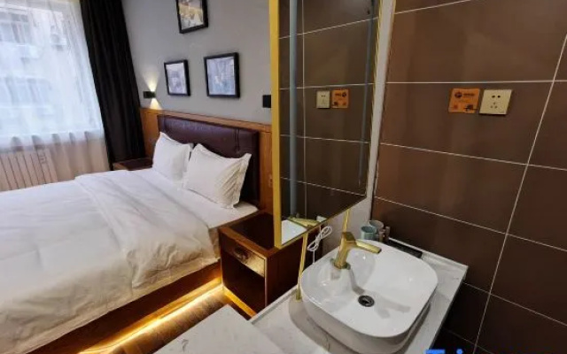 Ximan Collection Hotel (Bazhou Pedestrian Street)