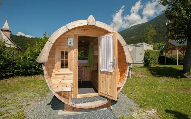 Schluga Spa Apartments & Mobile Homes