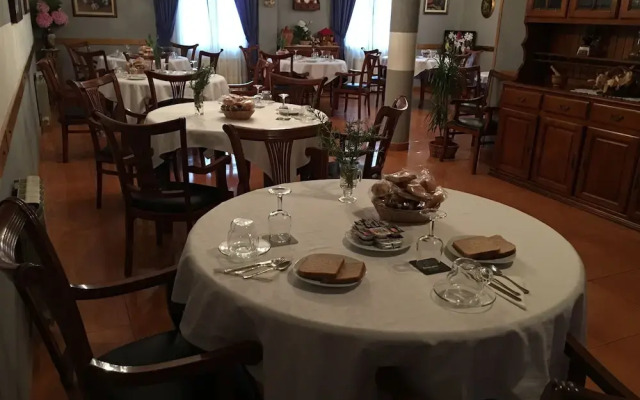 Hotel Reyes Astures