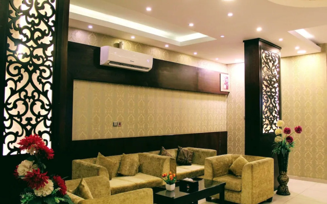 Aros Alfaisaliah Furnished Units
