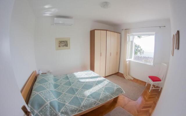 Apartment Teo