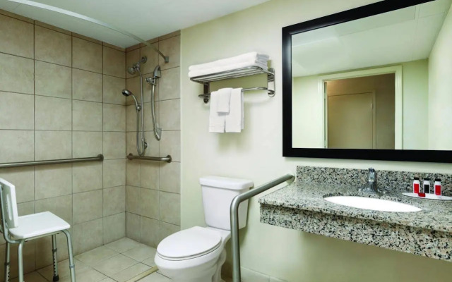 Baymont By Wyndham Florence Cincinnati