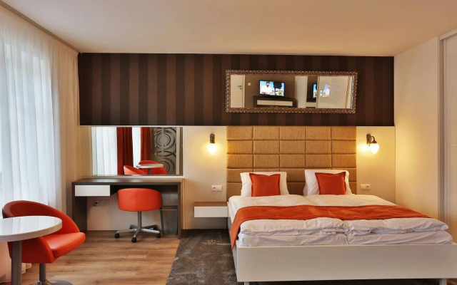 VIP Apartments