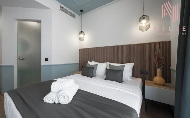Esther Suites, Nilie Hospitality MGMT