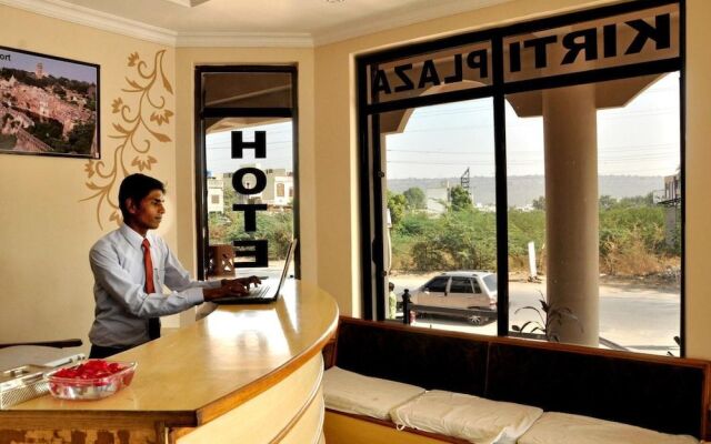 Hotel Kirti Plaza