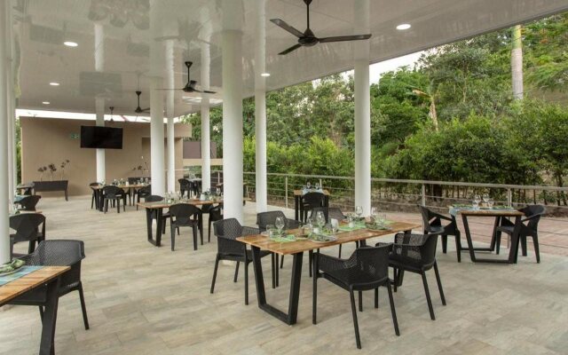 Hotel Natural Hill's by H&R