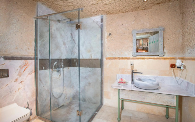 Terra Cave Hotel