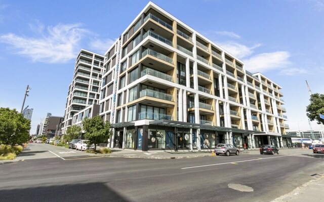 Modern & elegant living Wynyard Quarter