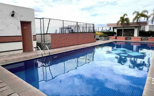 BGC Mckinley City Center Apartments