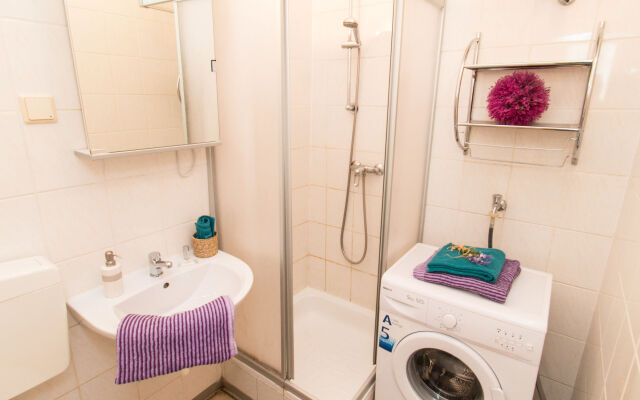 CheckVienna - Apartment Karmeliterhofgasse