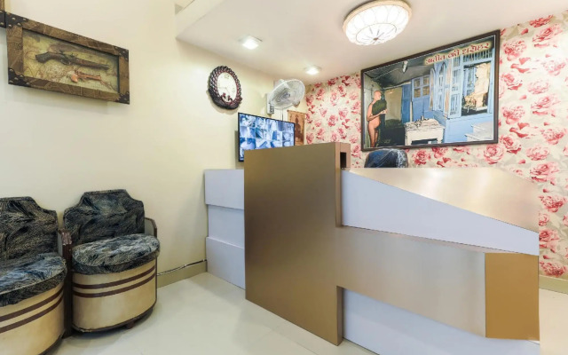 Hotel Girnar