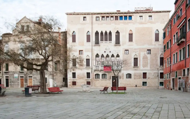 Doge Palace 7