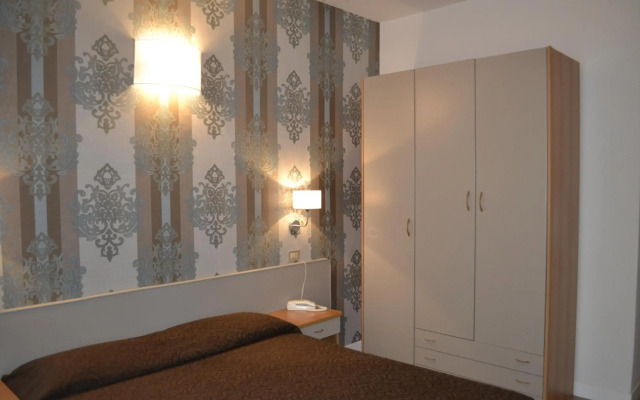 Hotel Ermeti B&B and Brunch