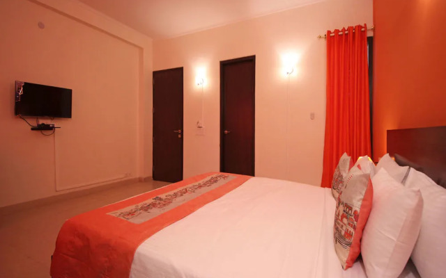 OYO Flagship Noida Sector 50