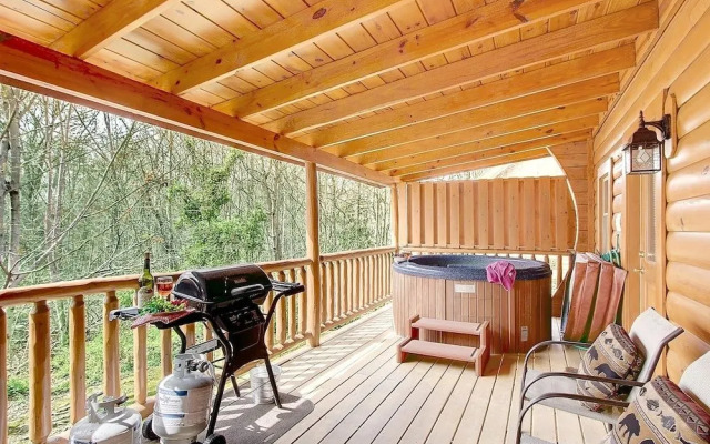 Almost Paradise 1 Bedroom 1 Bathroom Cabin