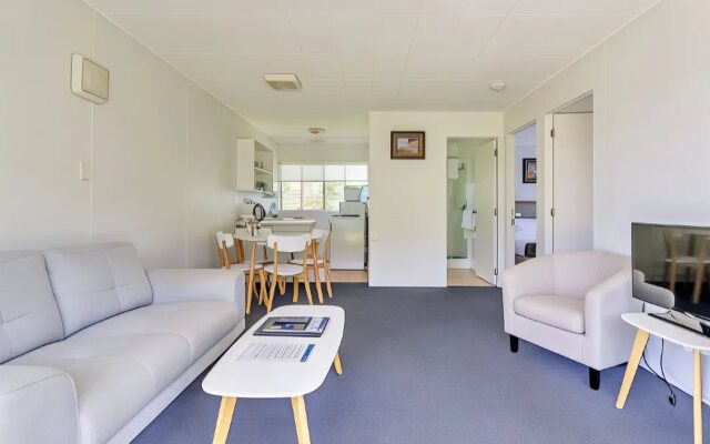 Aloha Apartments