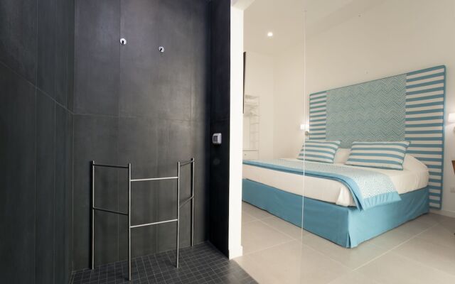 Blue Suite Sorrento Tasso Square