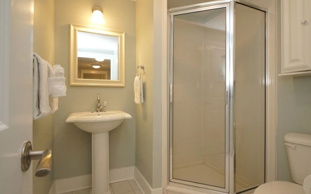 Waterscape 235-A by RealJoy