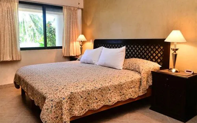 Xaman Ha Condominium