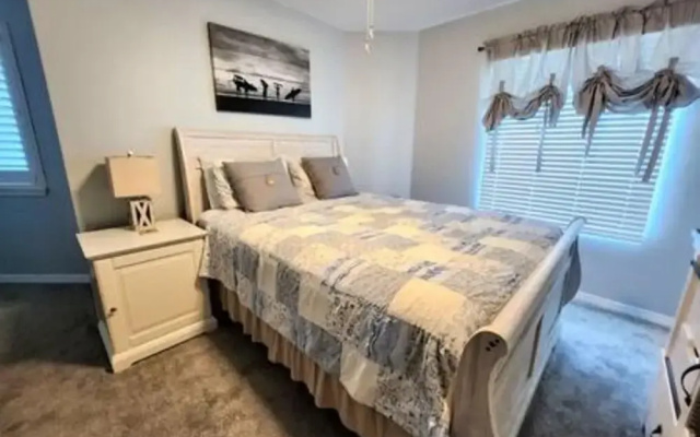 Multi-level Penthouse Deluxe - Sleeps 7 Pe112