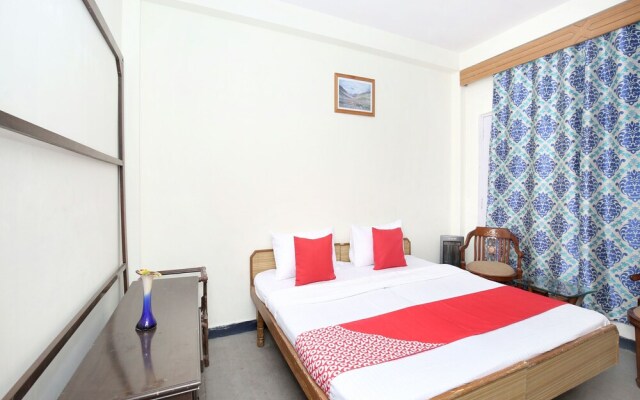 OYO 12858 Home 3BHK The Pavalion