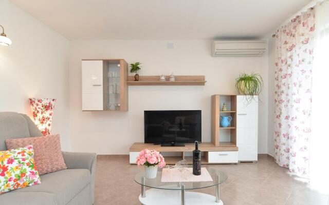 Apartment 1659