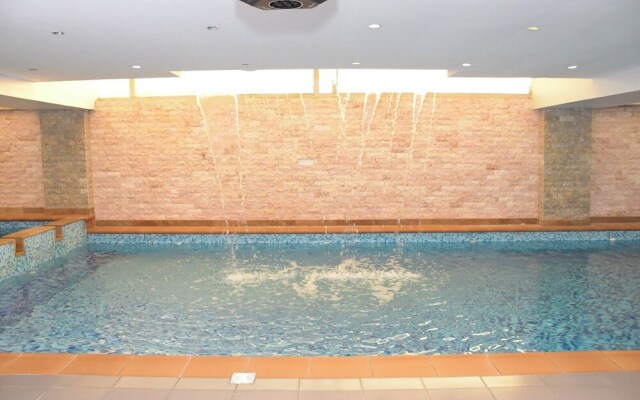 Palm Abhur Villa