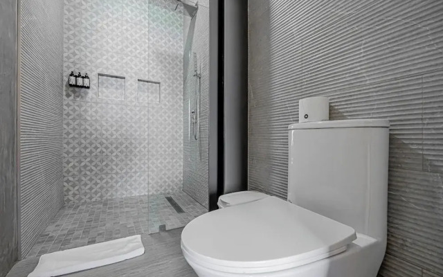 Casco View Apartments
