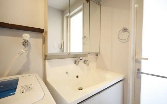 Yakuin South Invest 3