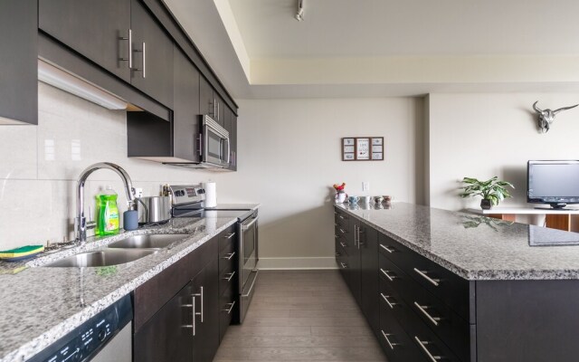 Simply Comfort. King's Wharf Apartments