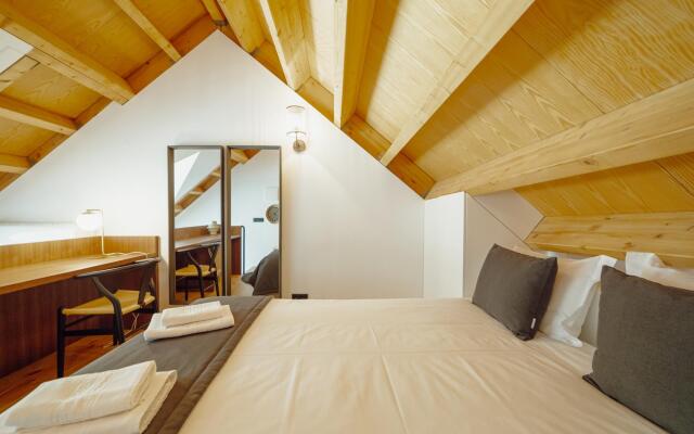 Elegant Downtown Apartment by Vacationy