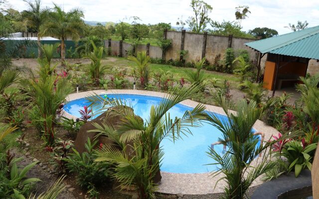 Aunty Arenal Lodge