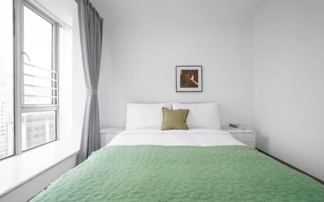 Tyms 3BR 2BA Apt near Xujiahui Metro