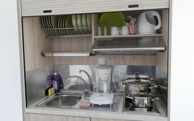 Maroulinas Boutique Apartments & Studios