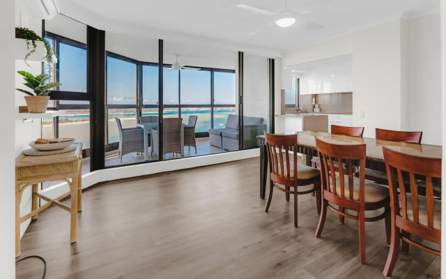 Beaconlea Tower Apartments