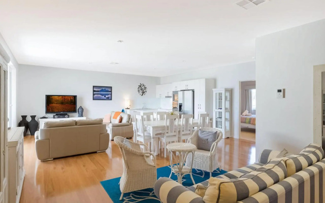 Wharf Apartment Unit 15