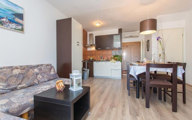 Awesome Home in Klimno With Wifi and 3 Bedrooms