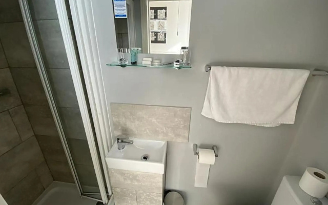 Somerton Lodge Hotel