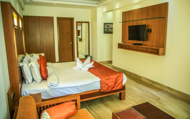 Inderlok Hotel