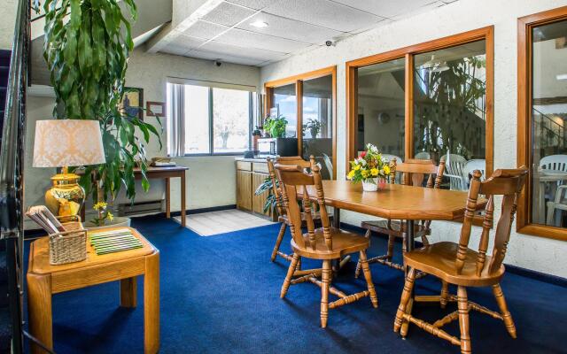 Econo Lodge La Crosse