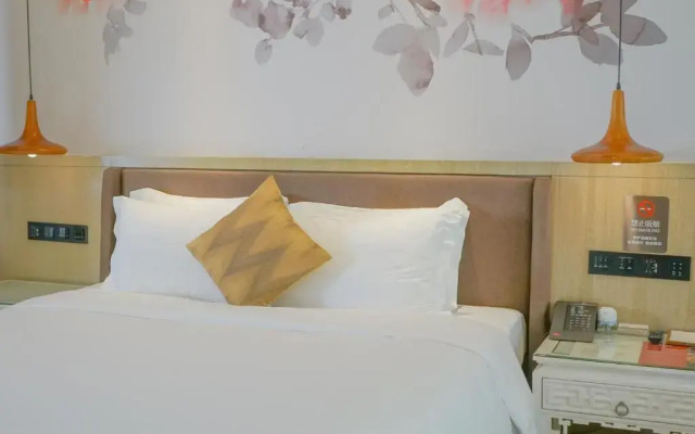 Paco Ya Hotel (Zhanjiang Guomao People's Square)