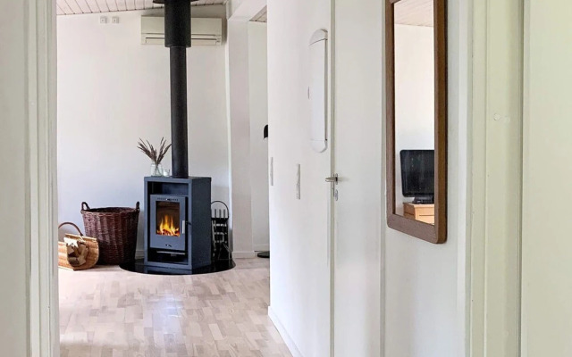 6 Person Holiday Home in Gilleleje