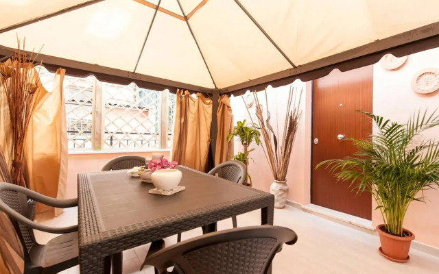 Condotti Apartment