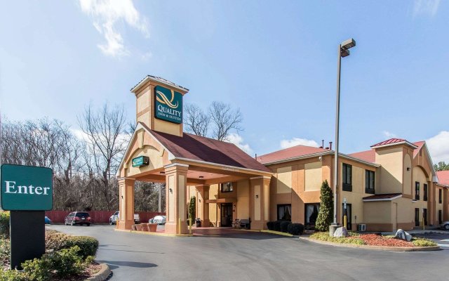 Quality Inn & Suites Memphis East