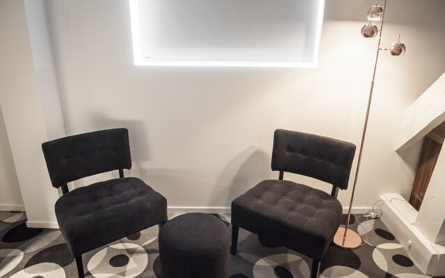 The Originals Boutique, Hôtel Auberge du Forgeron, Lille Sud