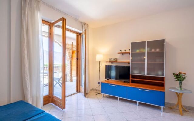 Residenza Agrifoglio 22479