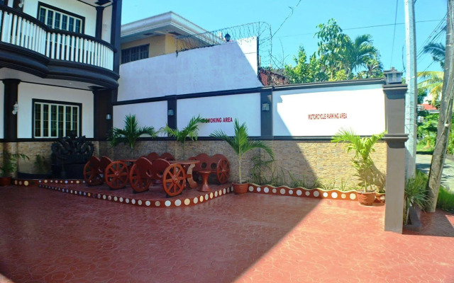 Mayon Backpackers Hostel