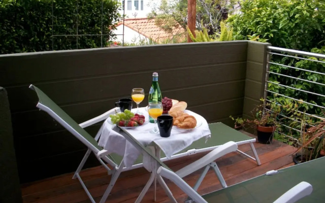 West Coast's Best Sunny Venice Dream Home!